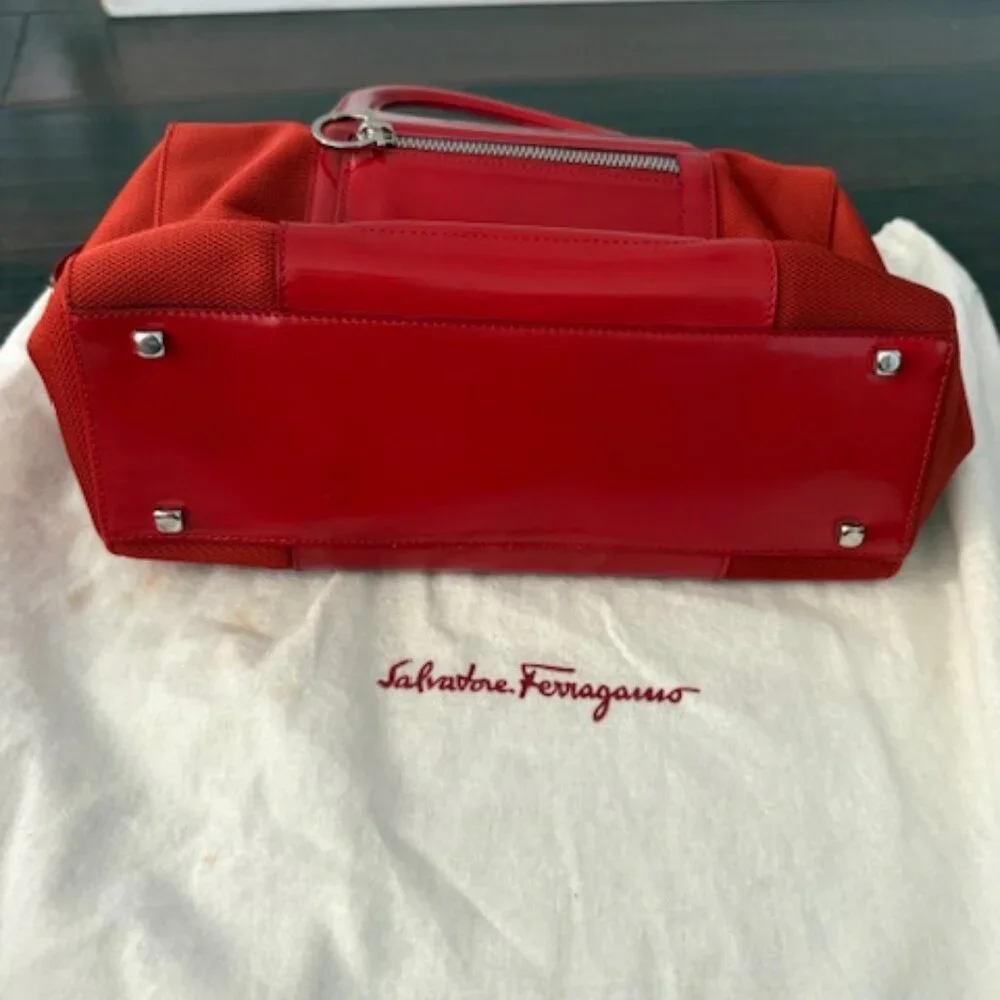 Salvatore Ferragamo Gancini Hand Shoulder Bag Leather - Red